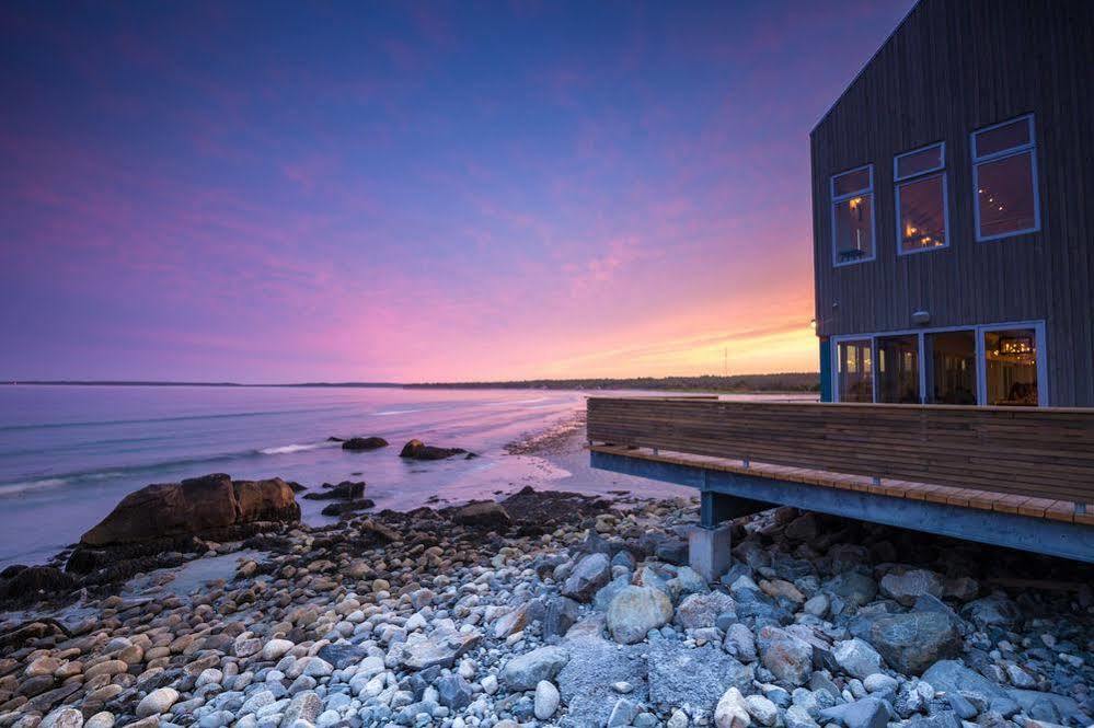 Quarterdeck Beachside Villas & Lofts Summerville Centre Экстерьер фото