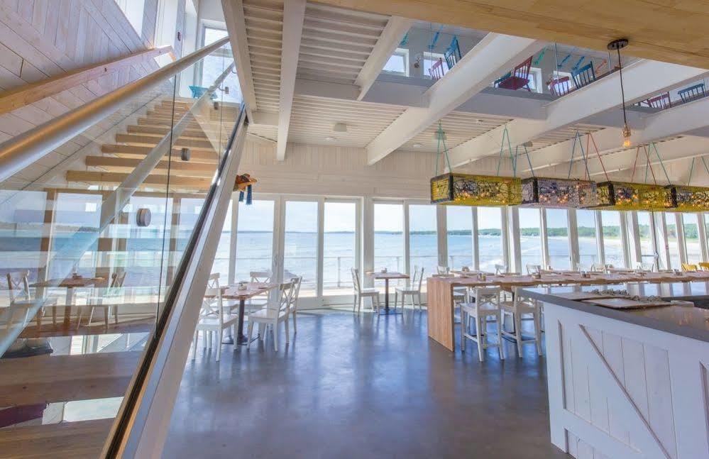 Quarterdeck Beachside Villas & Lofts Summerville Centre Экстерьер фото