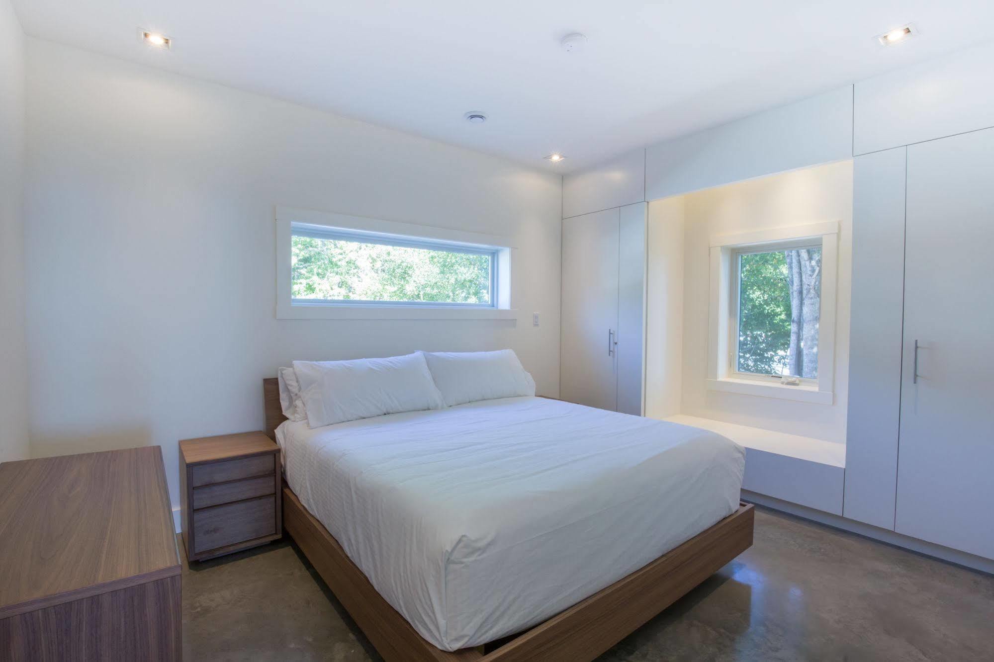 Quarterdeck Beachside Villas & Lofts Summerville Centre Экстерьер фото