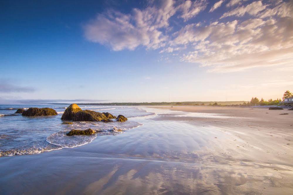 Quarterdeck Beachside Villas & Lofts Summerville Centre Экстерьер фото