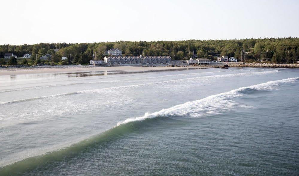 Quarterdeck Beachside Villas & Lofts Summerville Centre Экстерьер фото